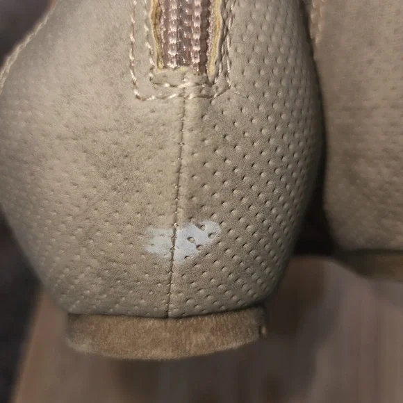 Earth Spirit "Meaghan" Gladiator Wedge Sandals - Boho Laser Cut - Size 8.5 NWOB - Picture 9 of 11